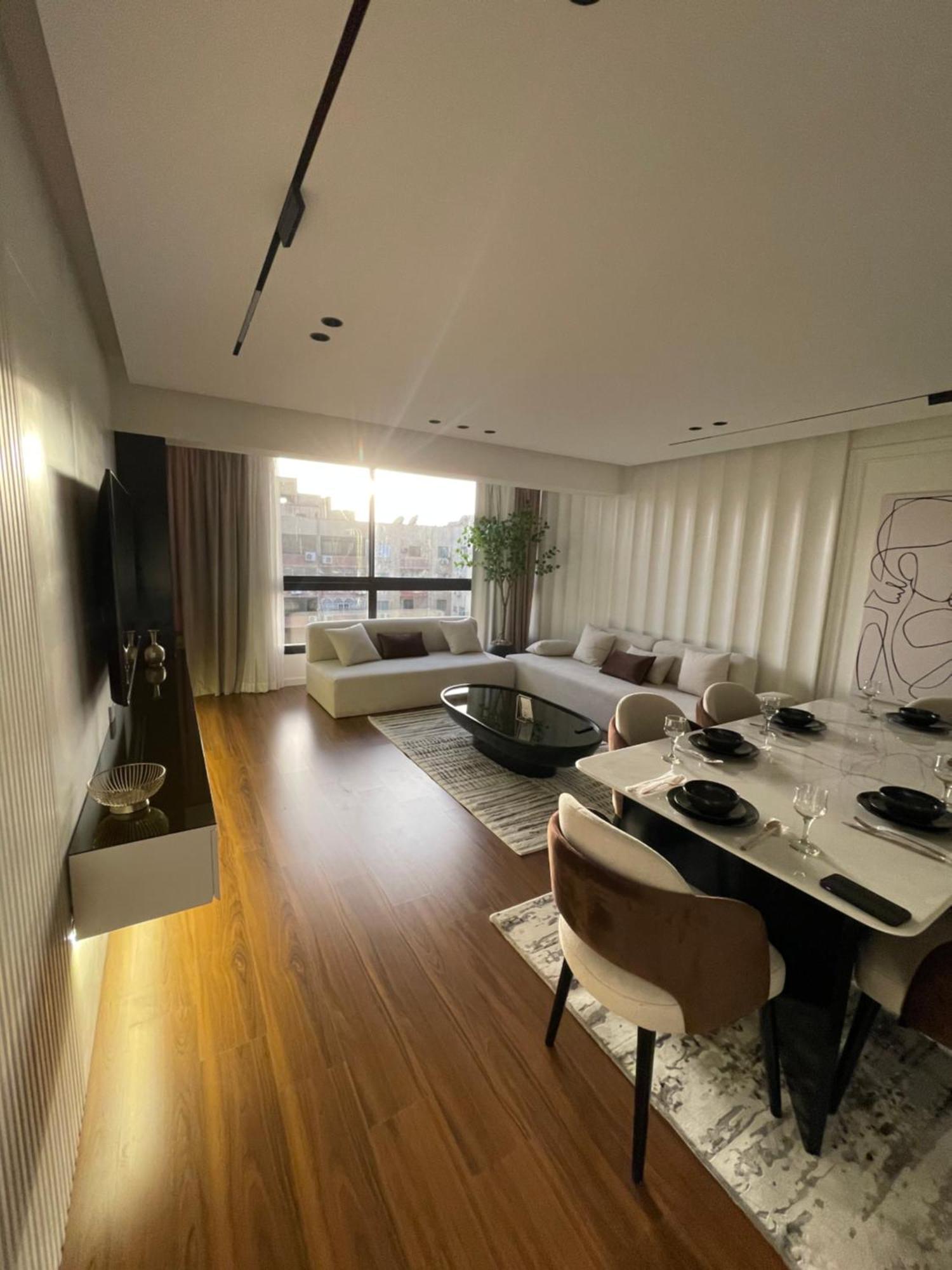 Family Super Luxury Apartment Cairo